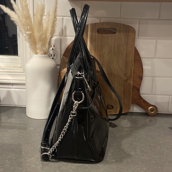 Grace Adele Black Patent Leather Purse with Strap - Picture 3 of 11